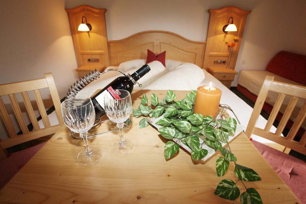Appartement Gaestehaus Aloisia Hippach Room photo