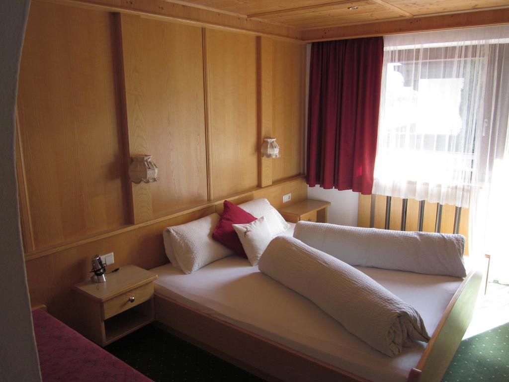 Appartement Gaestehaus Aloisia Hippach Room photo
